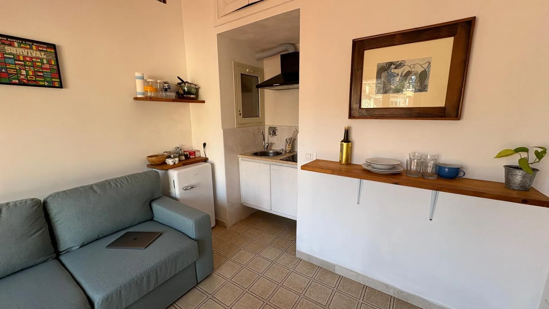Апартаменты Little Sky House Рим