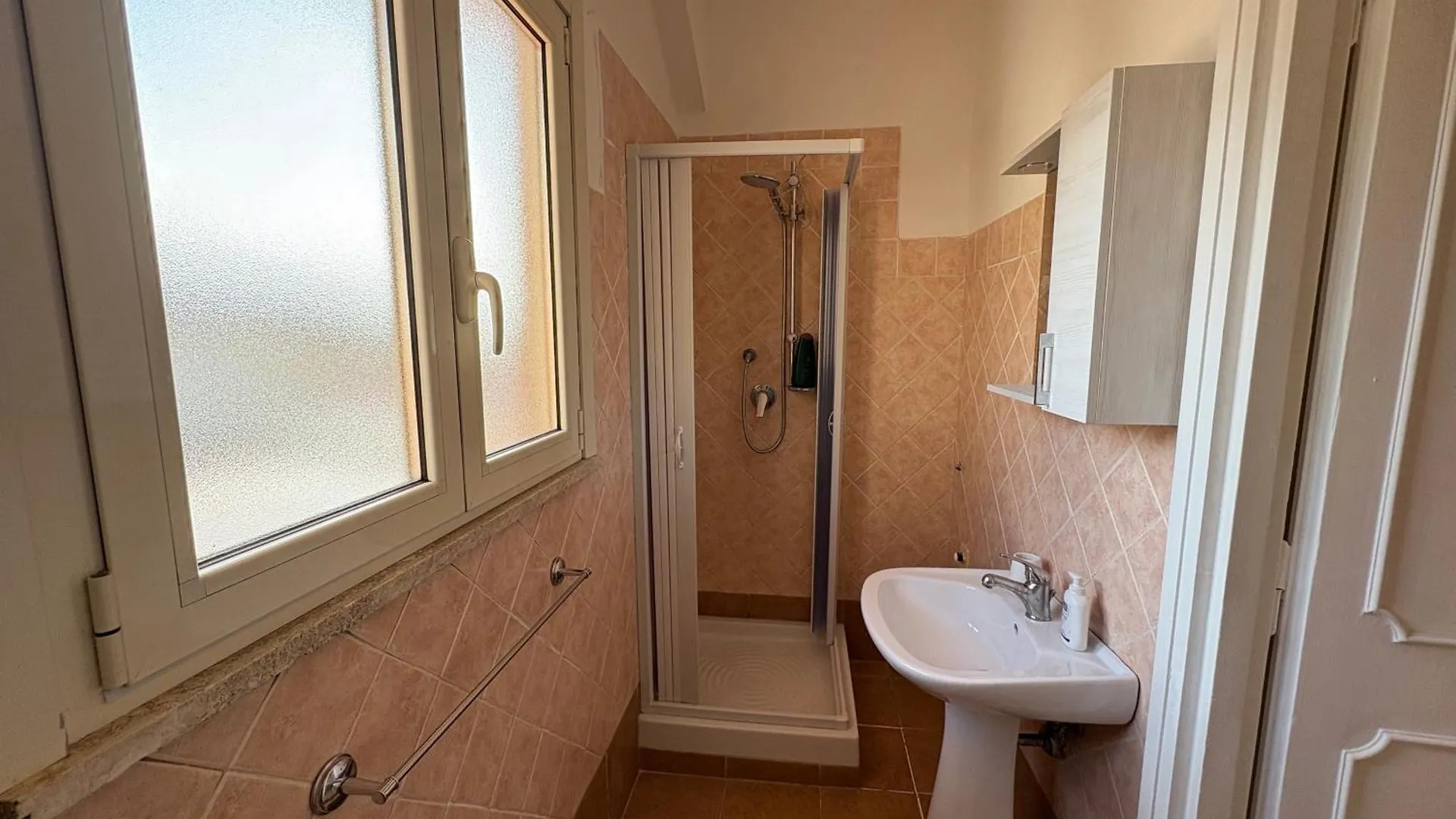 Апартаменты Little Sky House Рим Италия